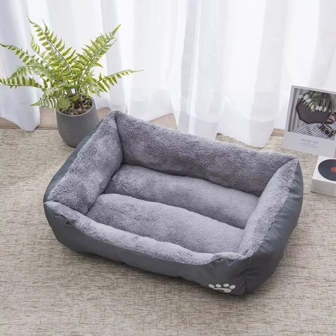 Luxus Hundesofabett - Komfort und Qualität für jeden Hund // grau